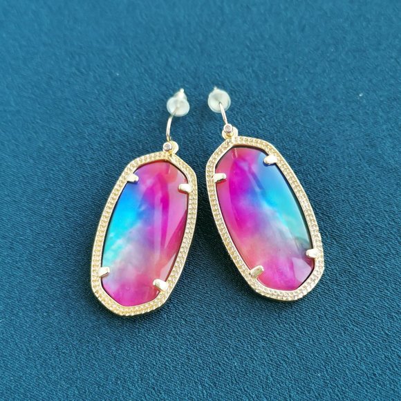 KENDRA SCOTT Elle Watercolor Illusion Gold Drop Earrings NEW - Picture 3 of 3